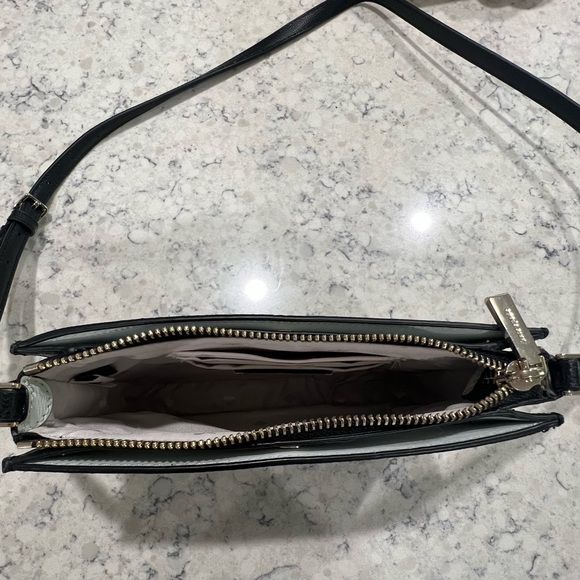 Kate Spade Crossbody - Picture 3 of 6